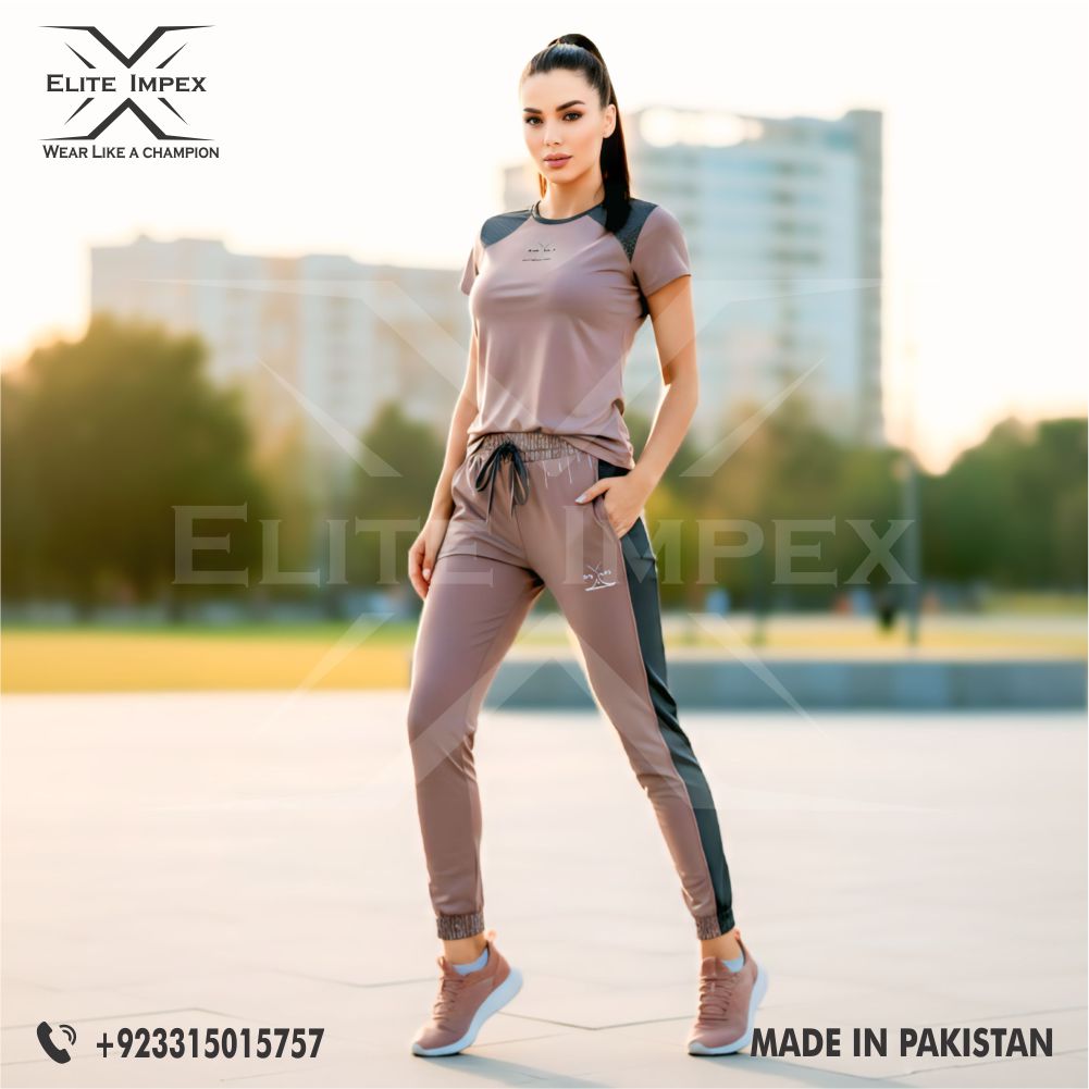 Women’s Performance Gymwear Set
